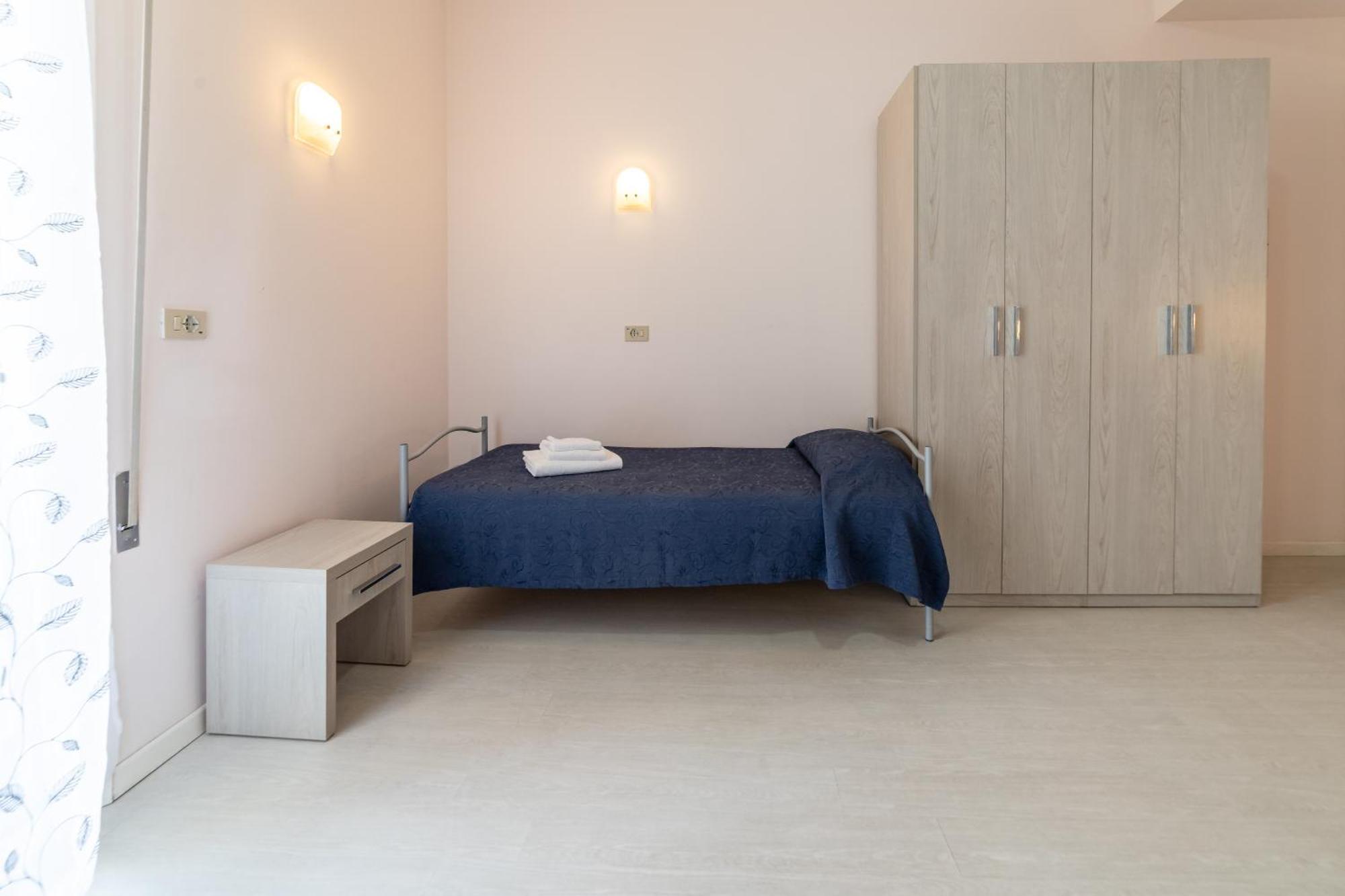 Hotel Royal Cattolica Bagian luar foto