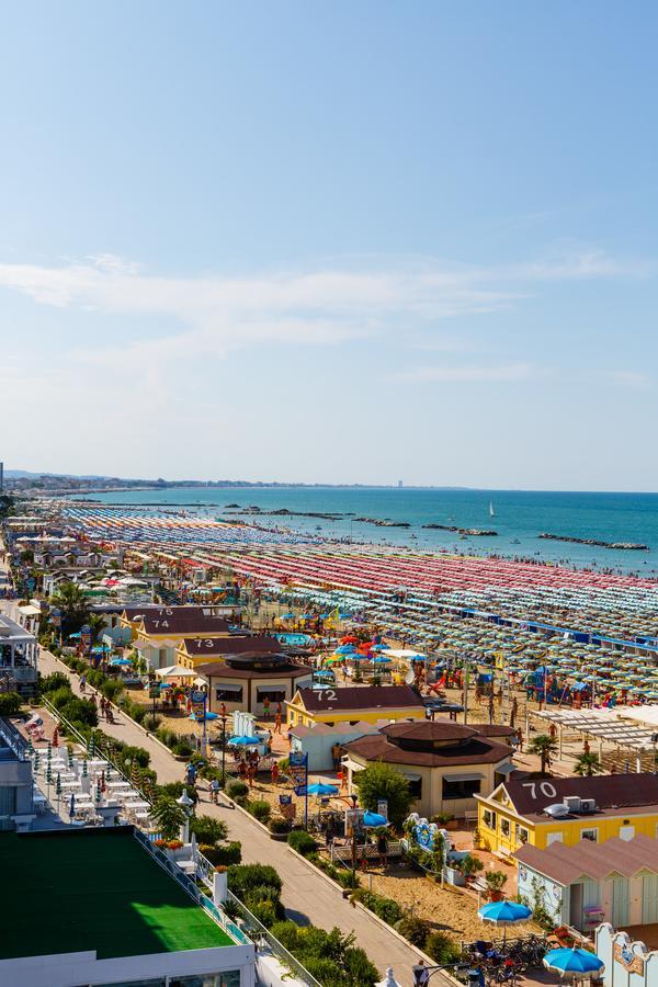 Hotel Royal Cattolica Bagian luar foto